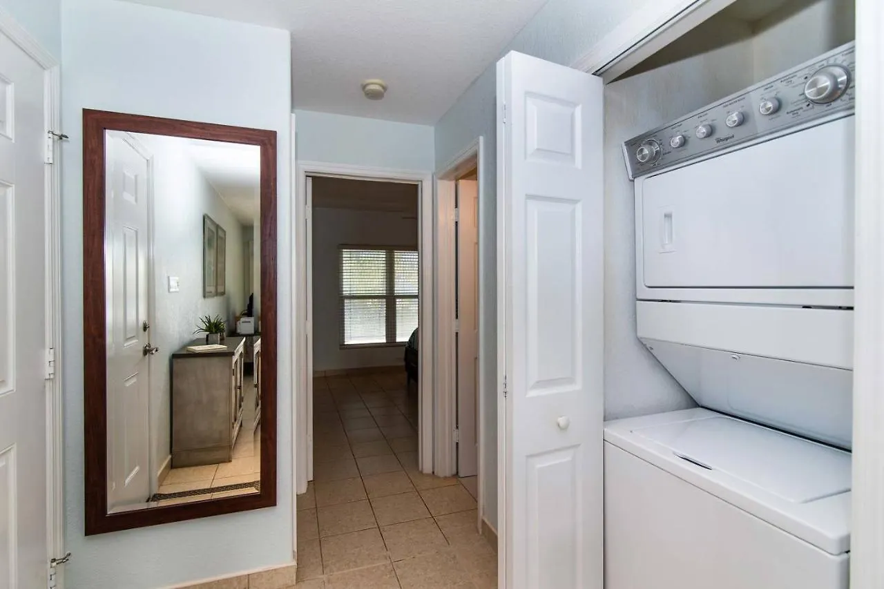 Kaibo Dreams - Modern Condo With Shared Pool & Jacuzzi, Walk To Restaurants Driftwood Village アパート